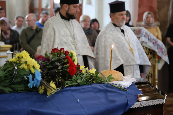 У Луцьку попрощалися з Героєм Андрієм Ющиком