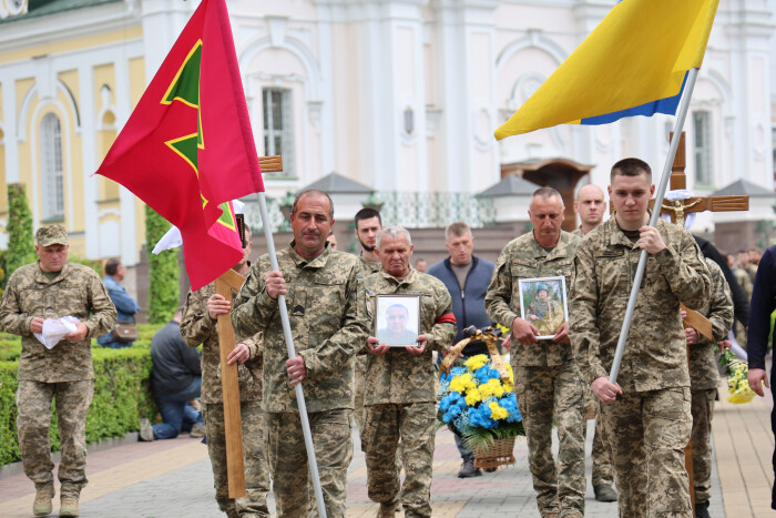 Вічна пам&rsquo;ять Героям: у Луцьку попрощалися із загиблими захисниками Олександром Махновцем та Валерієм Максимчуком