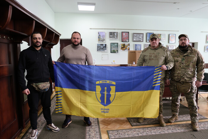 Квадрокоптери, старлінки, зарядні станції від Луцької громади відправились у зону бойових дій