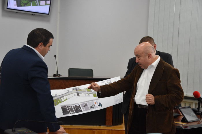 Відбулося громадське обговорення проекту капітального ремонту вулиці Кривий Вал