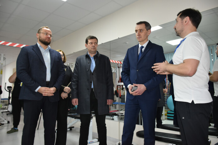 Міністр охорони здоров’я України Віктор Ляшко відвідав Медичний центр реабілітації учасників бойових дій та Медичне об’єднання Луцької міської громади