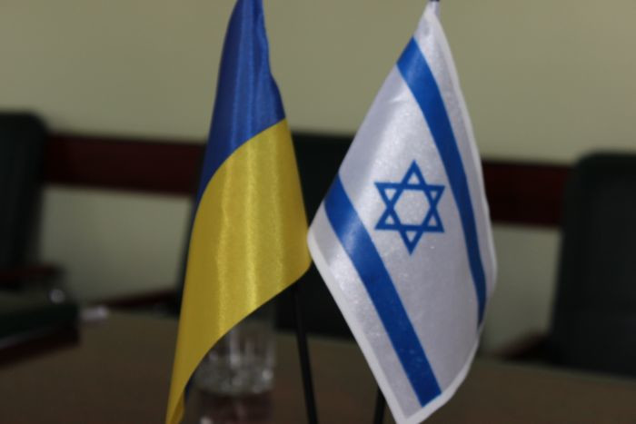Перший заступник міського голови Святослав Кравчук зустрівся з Послом Ізраїлю в Україні паном Реувеном Дін Елем