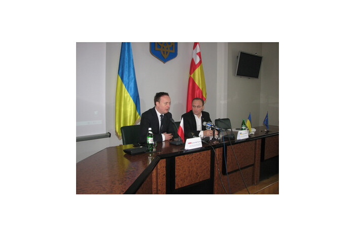 Сьогодні у Луцьку відбувається Міжнародна конференція «Актуальні проблеми та європейський досвід у сфері охорони безпритульних тварин»