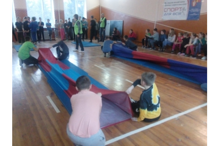 Змагання «Веселі старти», присвячені Дню Святого Миколая