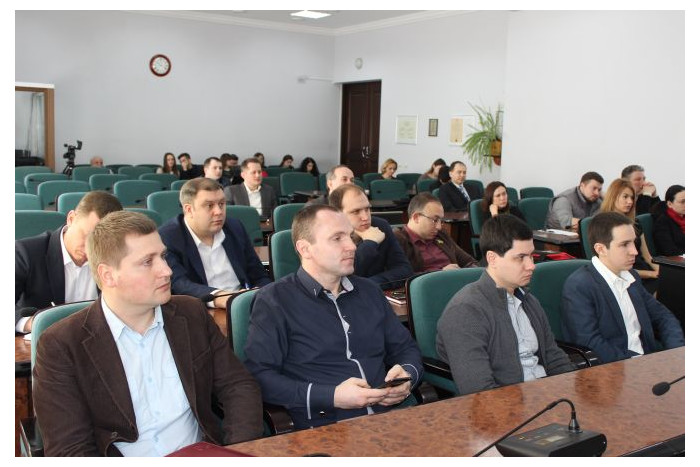 Депутати міських рад Південно-Східної України вивчають досвід міста Луцька