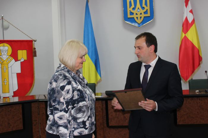 Тарас Яковлев вручив відзнаки призерам та учасниками свята квітів «Луцьк квітучий»