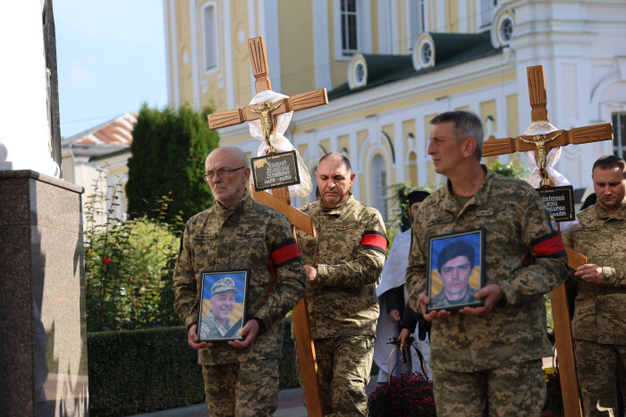 У Луцьку попрощалися з двома захисниками &mdash; Валерієм Чайковським та Володимиром Крачуновим