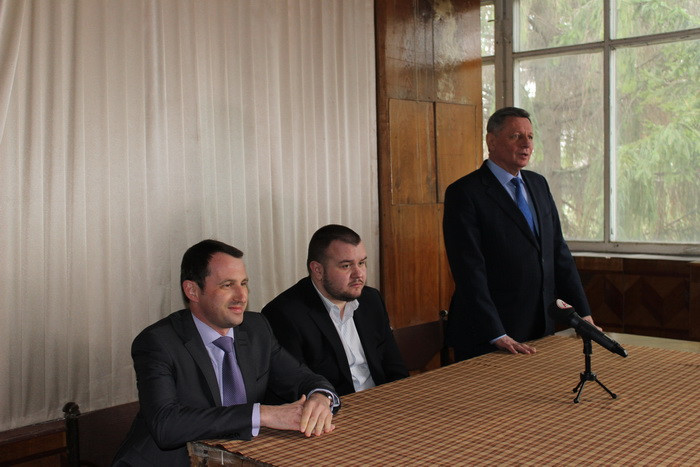 Микола Романюк представив колективу Луцького підприємства електротранспорту нового директора