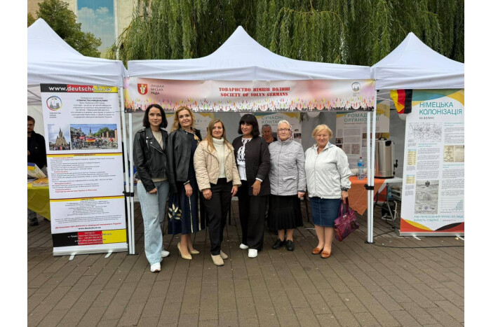 До Дня міста Луцька на Театральному майдані працювала колоритна локація &mdash; &laquo;Етномістечко&raquo;