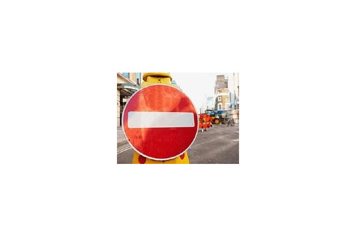 У неділю, 2 жовтня, перекриють рух транспорту проспектом Грушевського