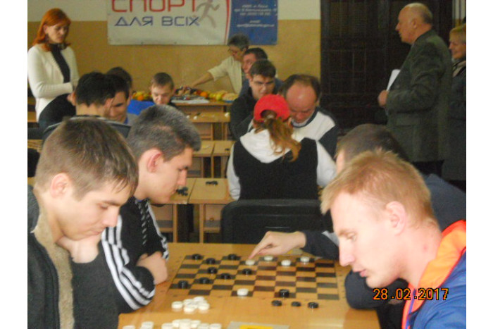 Турнір з шашок серед людей з особливими потребами