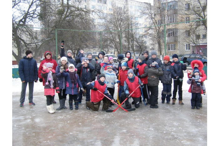 Зимові розваги в мікрорайоні ЛПЗ