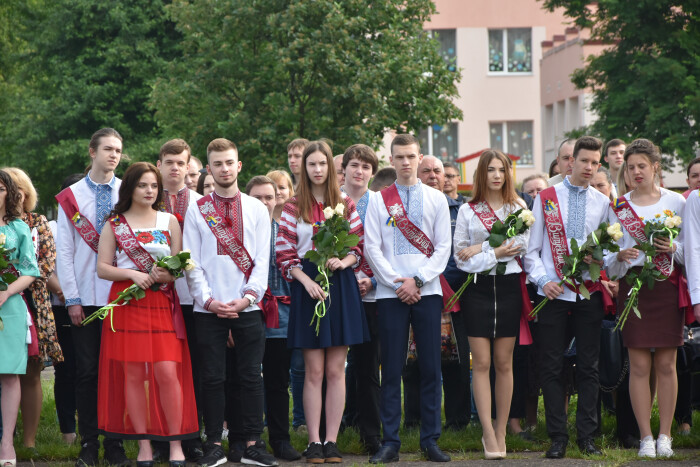 Секретар міської ради, виконувач повноважень міського голови Григорій Пустовіт привітав учнів ЗОШ № 25 із завершенням навчального року