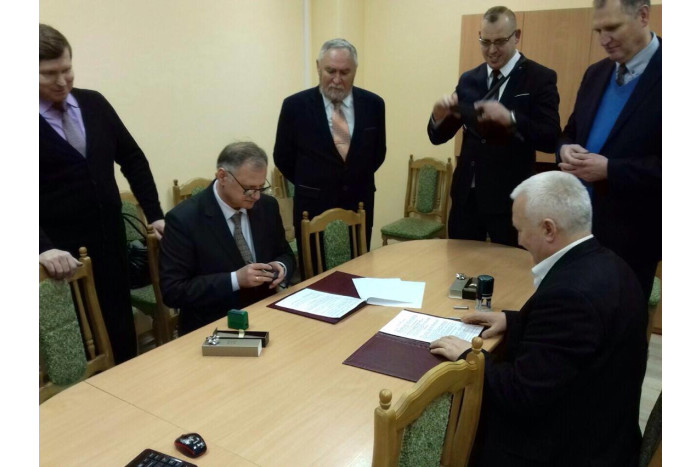 Підписано угоду про співпрацю між українськими та польськими медиками