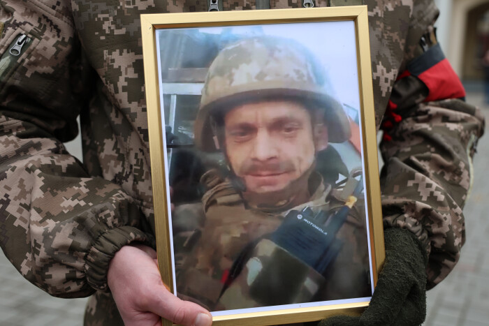 У Луцьку попрощалися з полеглим захисником Сергієм Коровіцьким