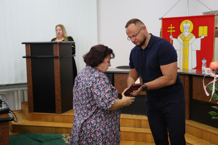10 орденів “За мужність”: міський голова Ігор Поліщук вручив державні нагороди сім’ям загиблих Героїв  