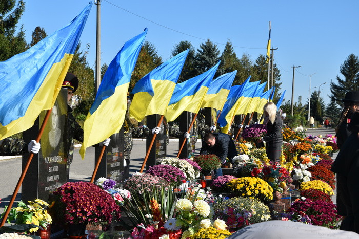 Пам'ятаємо наших захисників
