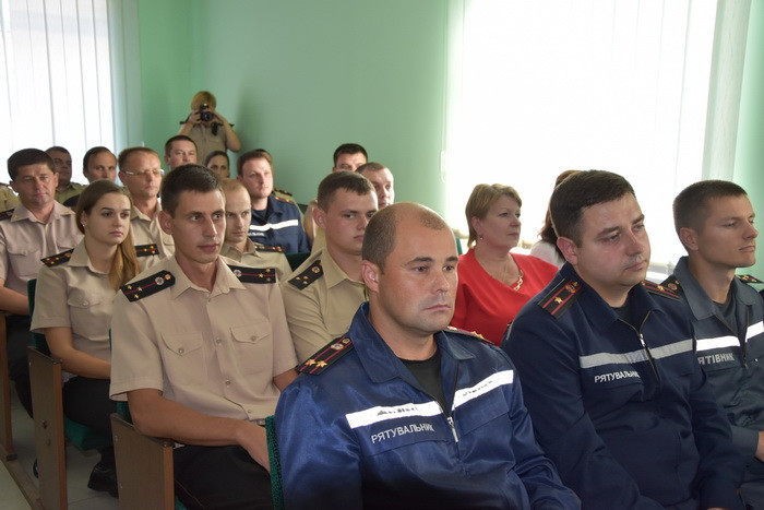  Відбулися урочисті збори з нагоди професійного свята - Дня рятівника 