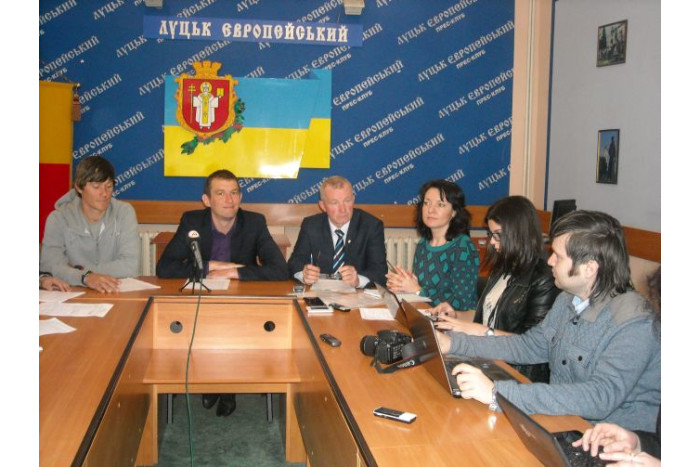 З ініціативи міського голови Миколи Романюка відбудеться чемпіонат Луцька із дворового футболу