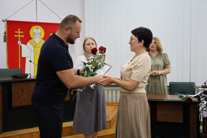 Міський голова Ігор Поліщук привітав бухгалтерів та аудиторів із професійним святом 